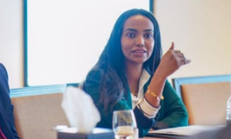 سيدة الأعمال Asia Ibrahim الركود الإقتصادي ساهم في اتساع الفجوة بين طبقات المجتمع المختلفة