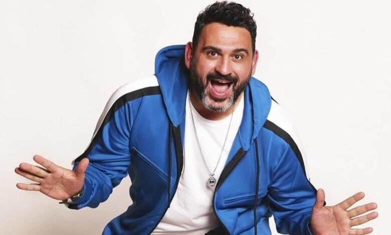 أكرم حسني لا تقارنوني بمحمد هنيدي