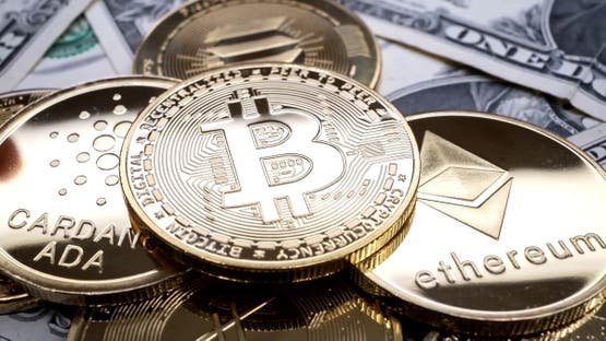 صورة توضيحية - روسيا تتيح التداول العام لعملات بيتكوين وإيثريوم وتيثر