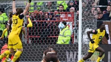 كوفاتش يفتتح موسمه مع دورتموند بفوز 2-0 على هامبورغ