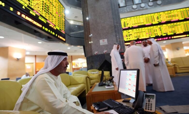 السوق السعودية تنخفض 1.2% وأرامكو تهبط 1.4% مع تراجع أسعار النفط