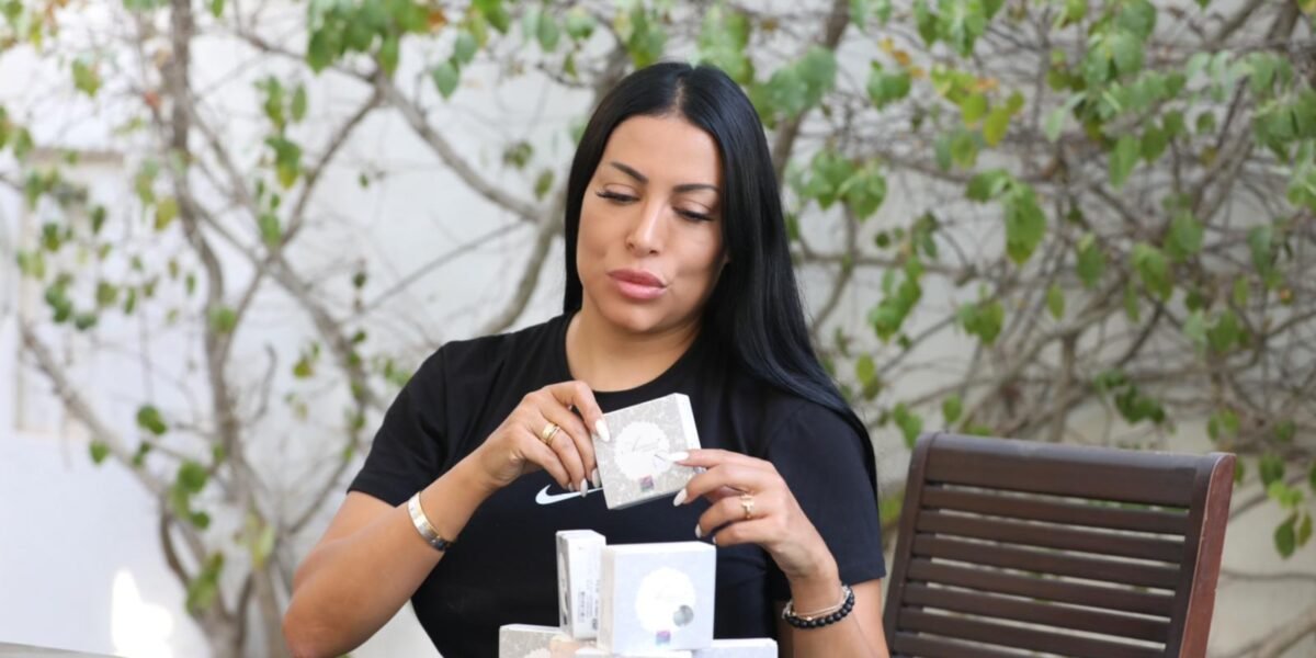 الإعلامية Noura Akremi المعروفة بـ نورة العكرمي في جلسة تصوير جديدة