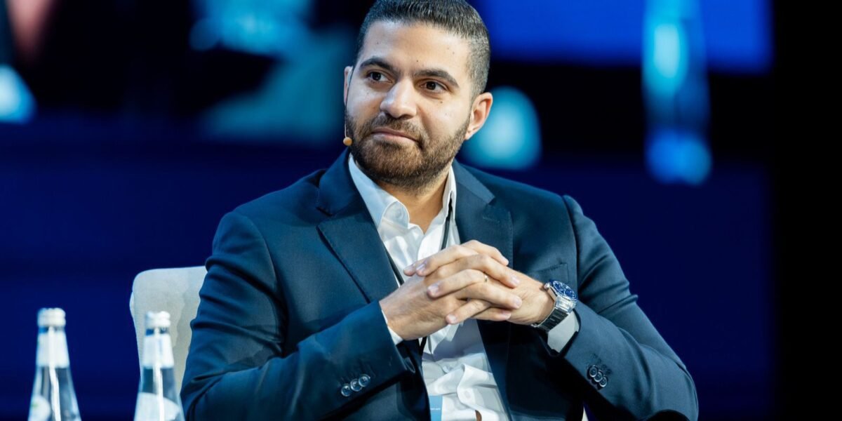 الدكتور إيلي متري رائد الروبوتات والذكاء الاصطناعي في السعودية يقود مستقبل التكنولوجيا الذكية