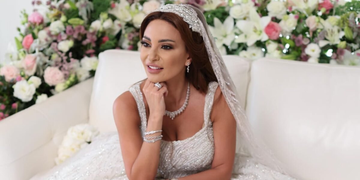 سحر وبهجة في جبيل.. ليلة ة لزفاف غوى الدكاش وداني سمعان
