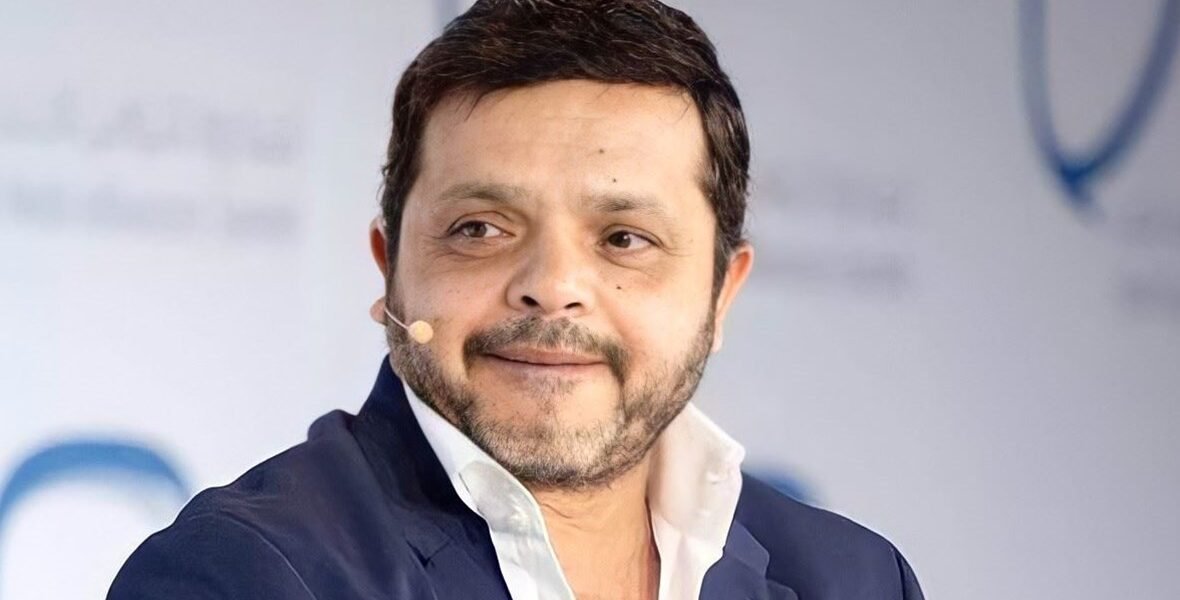 محمد هنيدي يكشف حقيقة خلافه مع عادل إمام بعد فيلم بخيت وعديلة