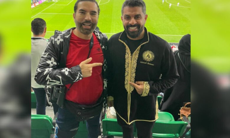 أحمد سليمان رفقة الدكتور سمايلي في ليلة تأهل المغرب
