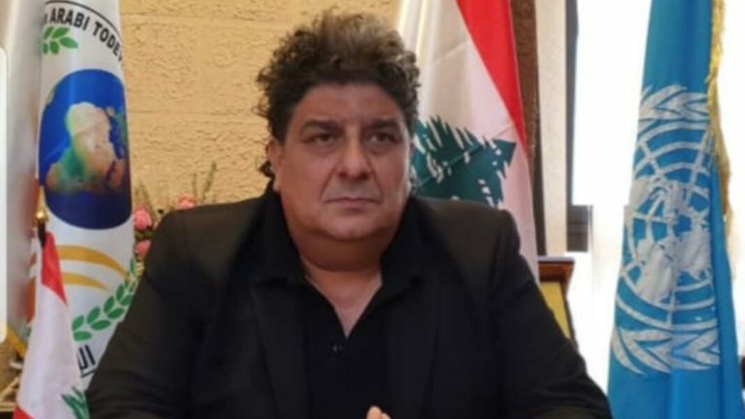 صورة مميزة: الدكتور بسام فرشوخ لوزير التربية إنت وين عايش ؟!!