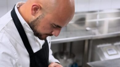 الشيف محمد أسّوم… أيقونة الطهي اللبناني تتلألأ من الرياض إلى العالم