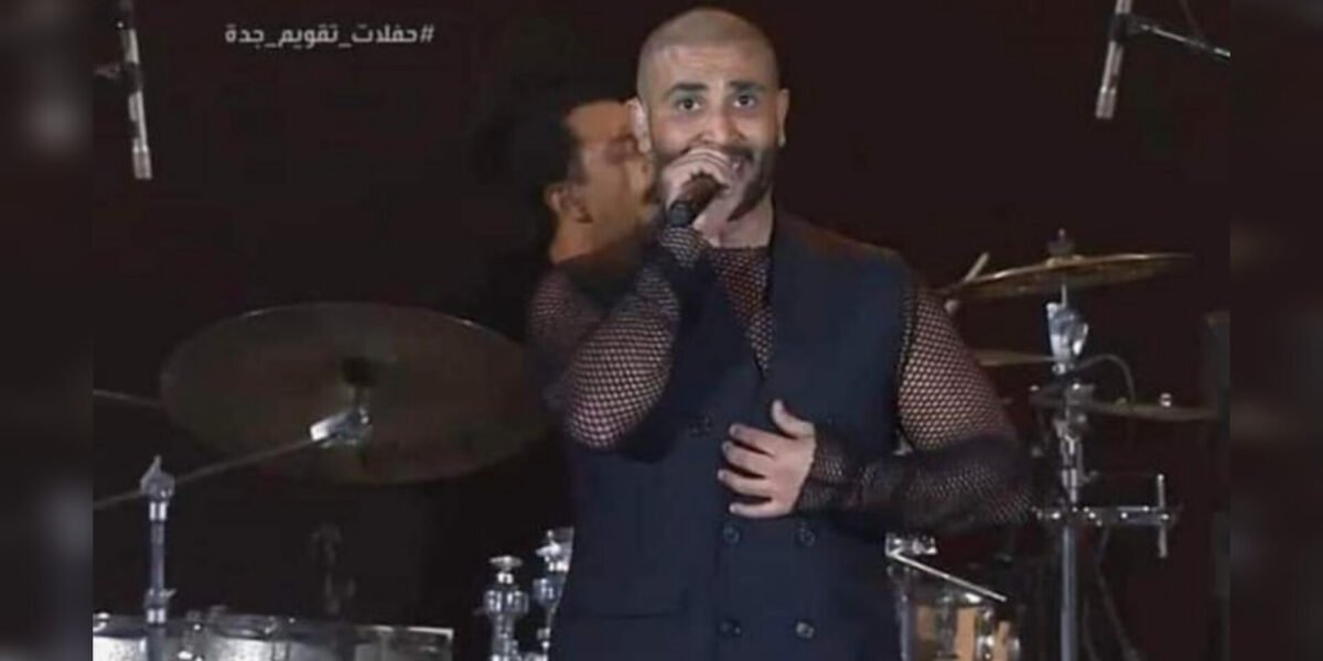 الفنان أحمد سعد يثير ضجة كبيرة بإطلالته في موسم جدة - صورة مميزة صورة مميزة: الفنان أحمد سعد يثير ضجة كبيرة بإطلالته في موسم جدة