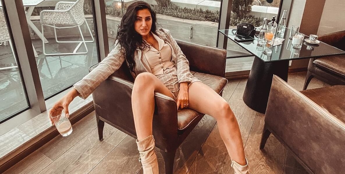 اللبنانية كارول عطية تشعل الانستغرام بدقائق معدودة - صورة مميزة اللبنانية كارول عطية تشعل الانستغرام بدقائق معدودة
