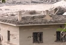 حصيلة كارثة الفيضانات في نيبال ترتفع.. وفرق الإنقاذ تحذر من خطر انهيار بحيرات مائية جديدة