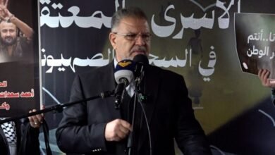 وقفة تضامنية في مدينة النبطية مع الأسرى في سجون الإحتلال